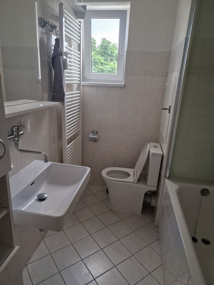 flat to rent, 43 m², Stará náves, Prague, Prague