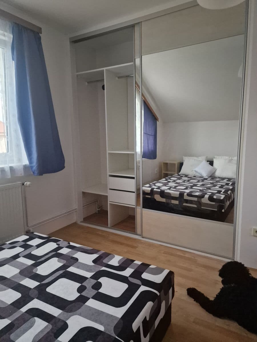 flat to rent, 43 m², Stará náves, Prague, Prague