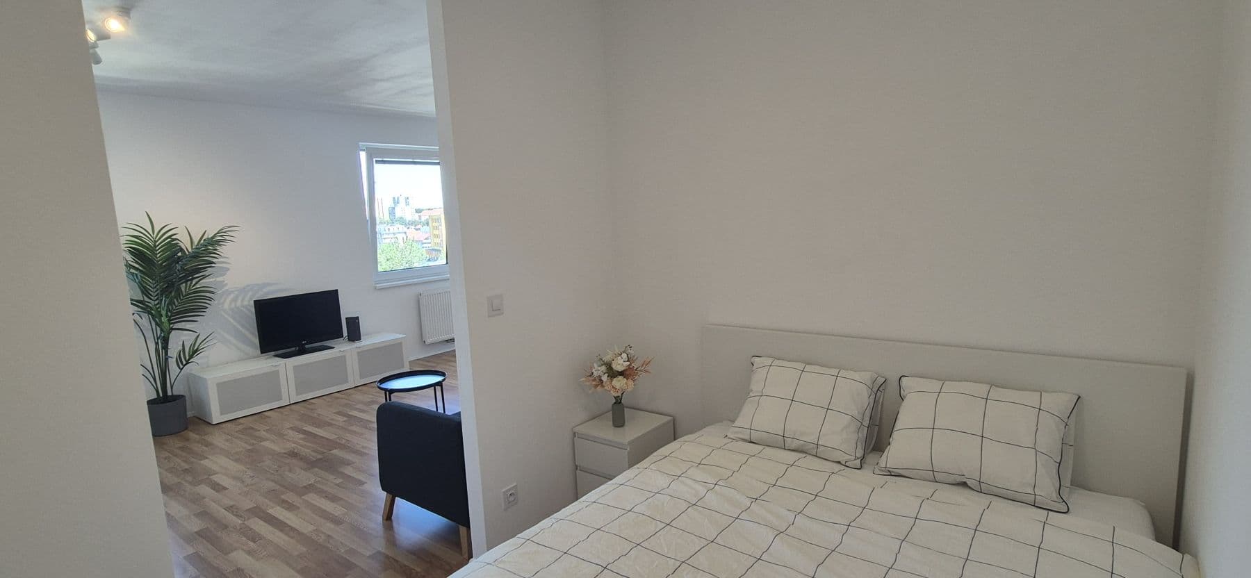 flat to rent, 45 m², Zvěřinova, Prague, Prague