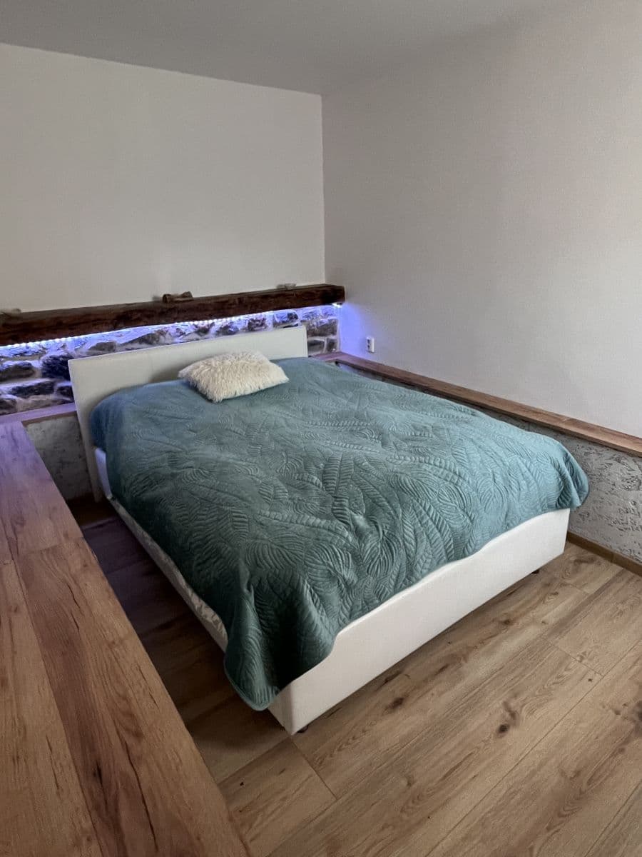 flat to rent, 38 m², Babice  Rehenice, Řehenice, Středočeský Region