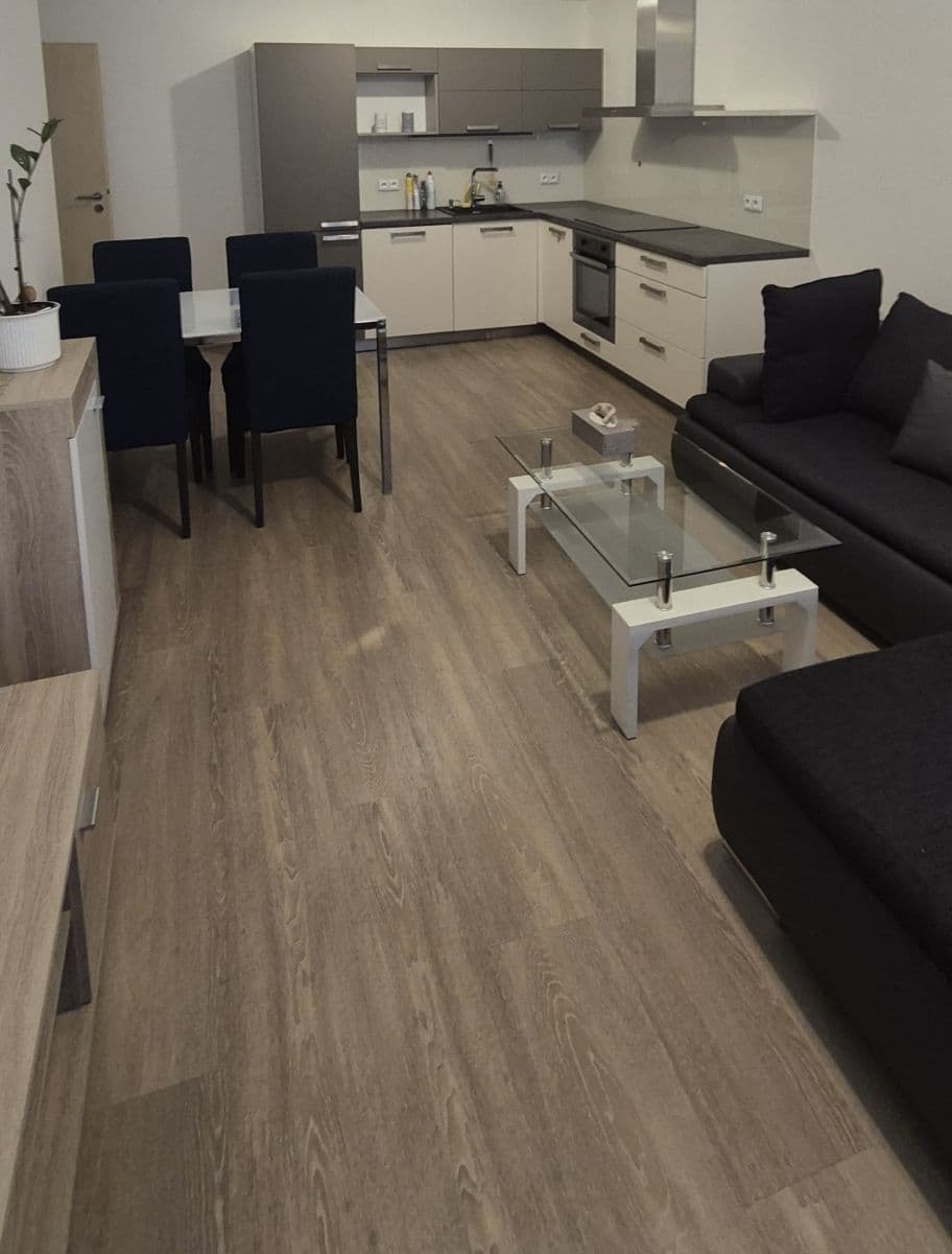 flat to rent, 52 m², Pod Harfou, Prague, Prague