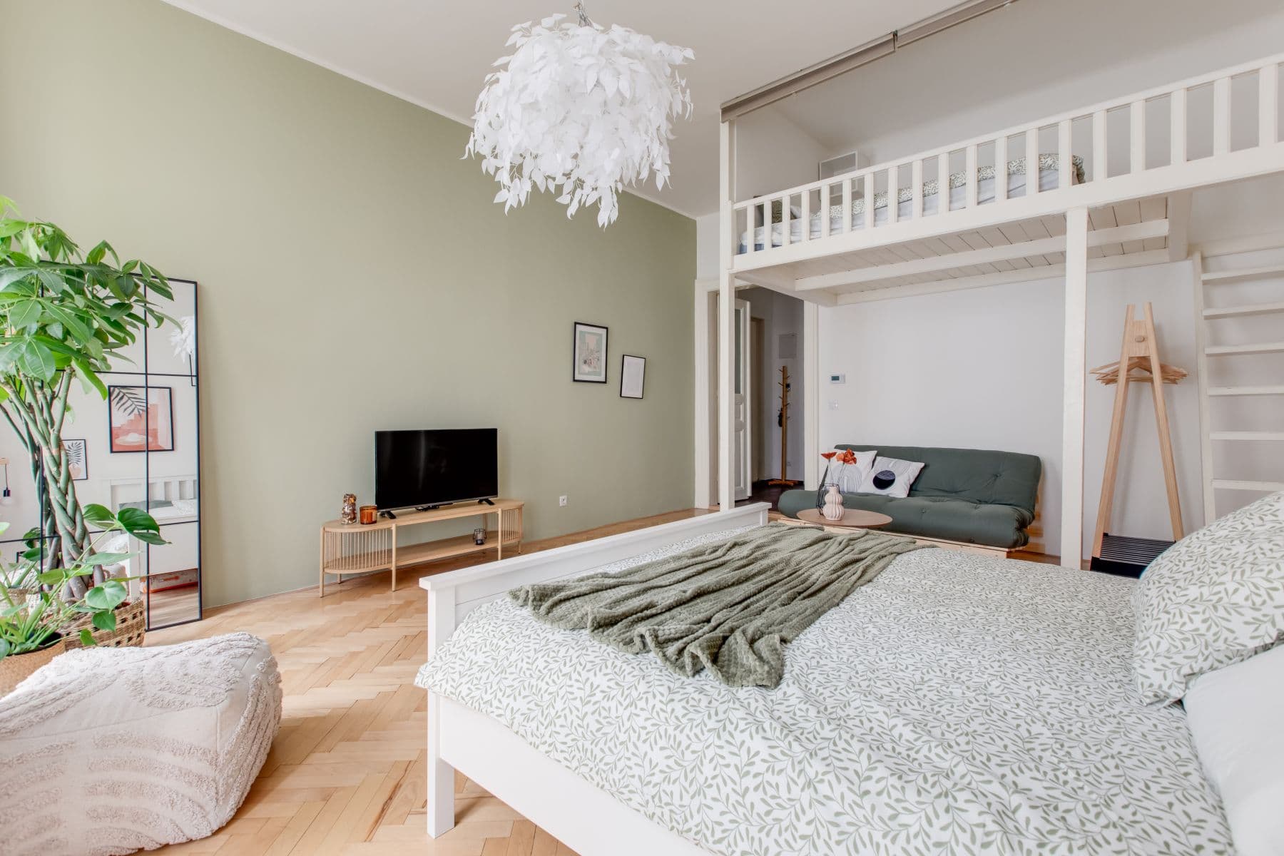 flat to rent, 65 m², Legerova, Prague, Prague