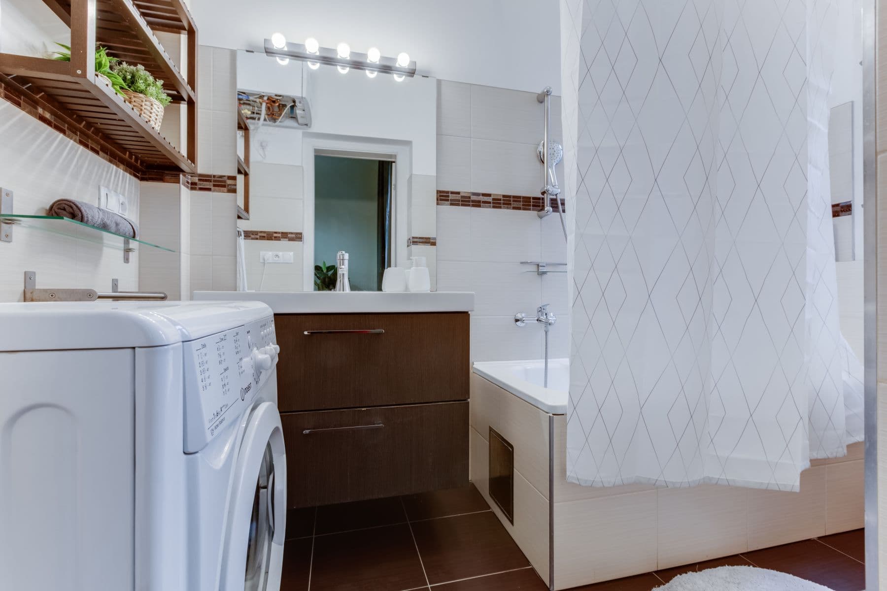 flat to rent, 65 m², Legerova, Prague, Prague