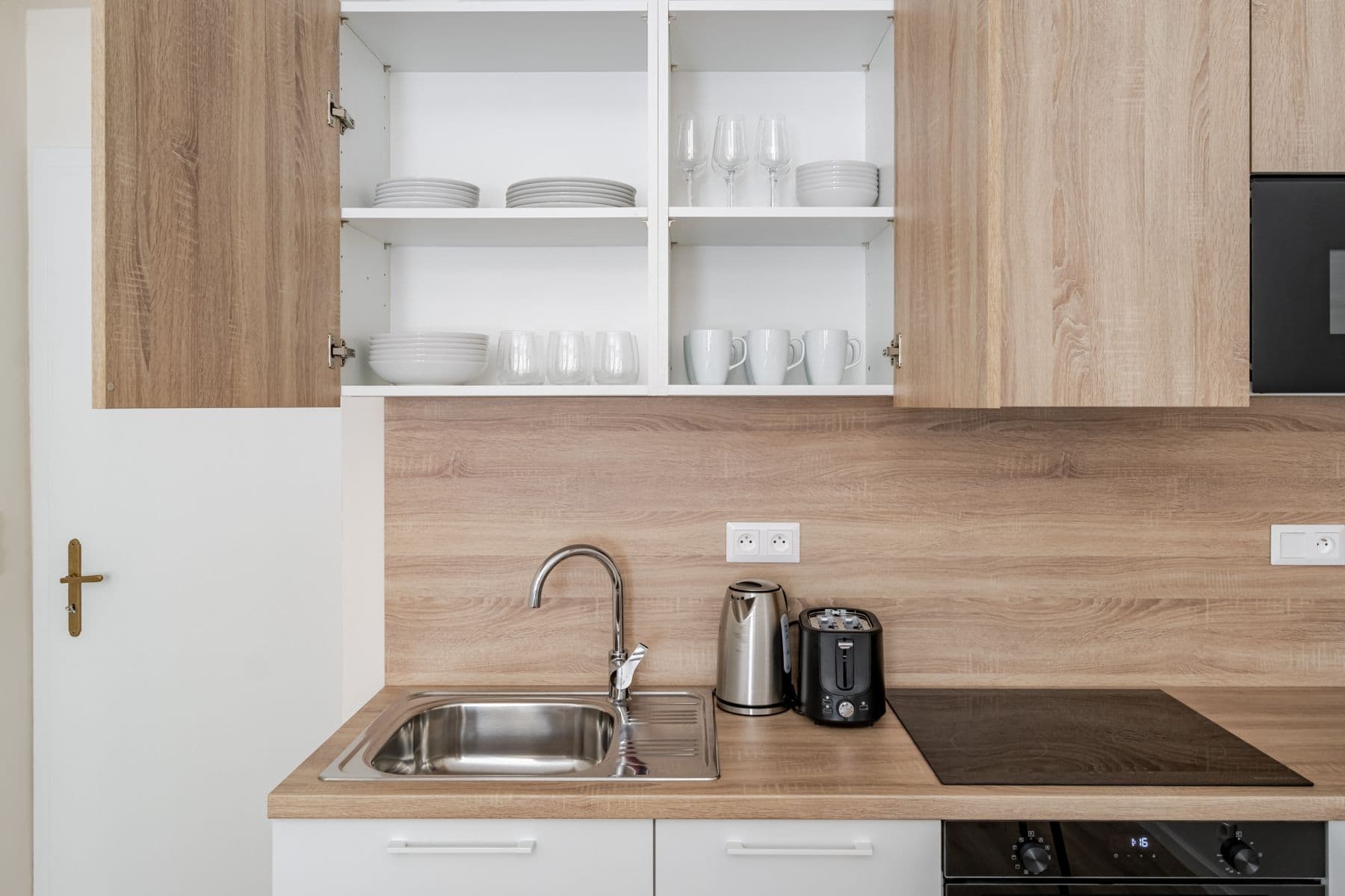 flat to rent, 30 m², Veletržní, Prague, Prague