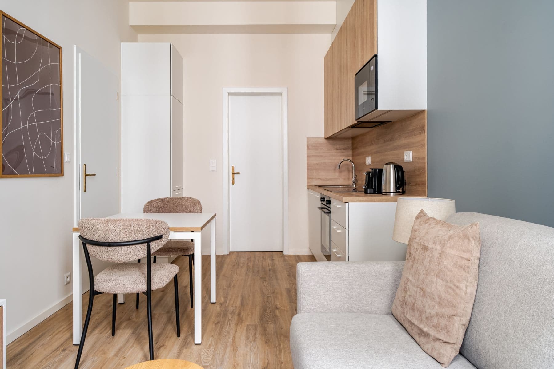 flat to rent, 40 m², Veletržní, Prague, Prague