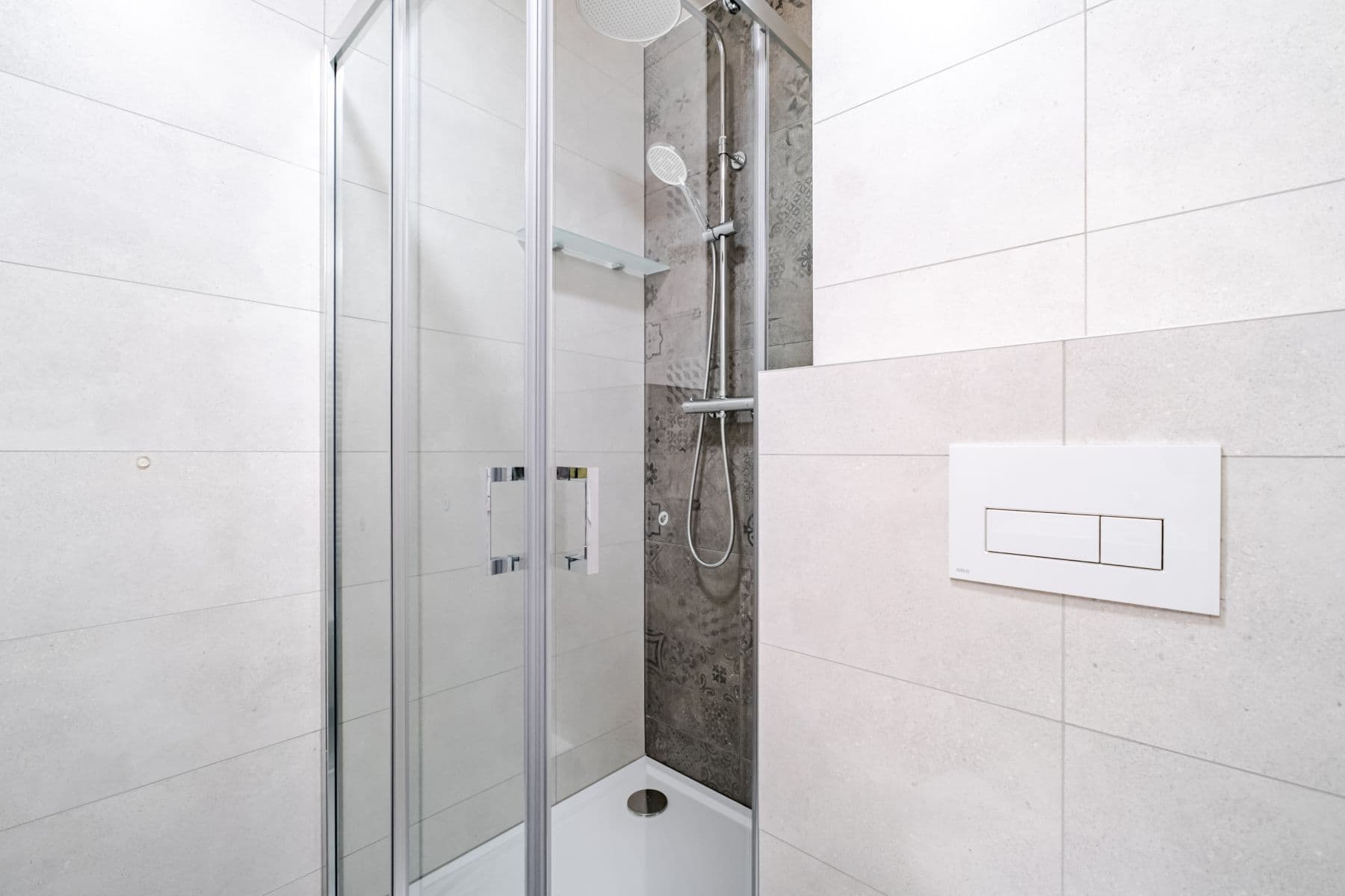 flat to rent, 40 m², Veletržní, Prague, Prague