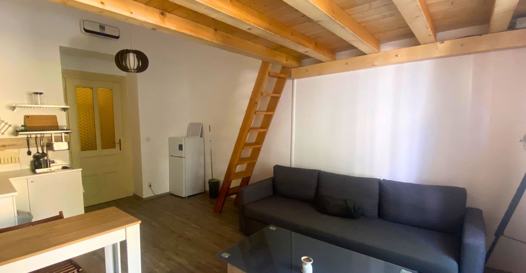 flat to rent, 19 m², Lucemburská, Prague, Prague