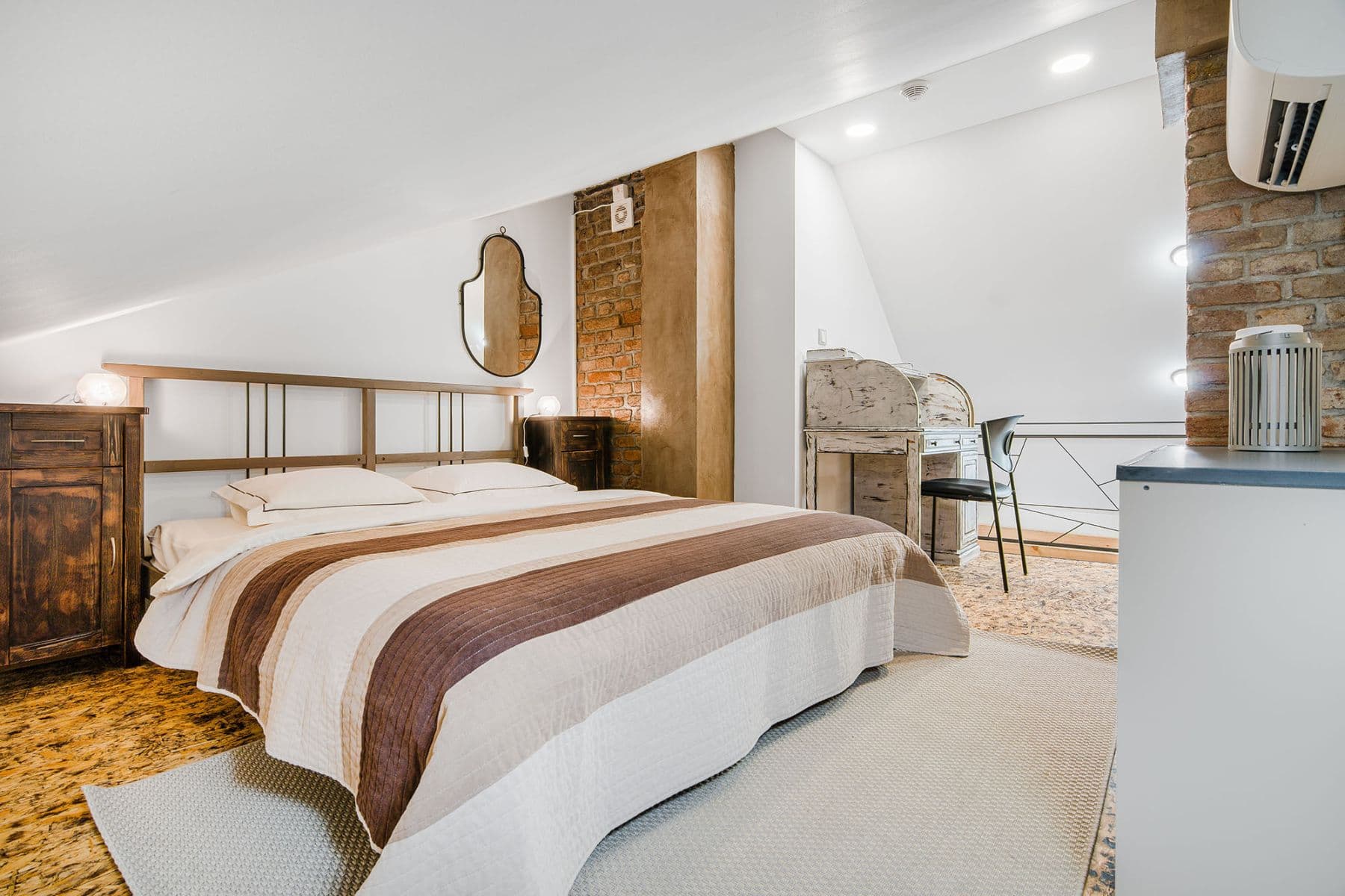 flat to rent, 45 m², Na Zámecké, Prague, Prague