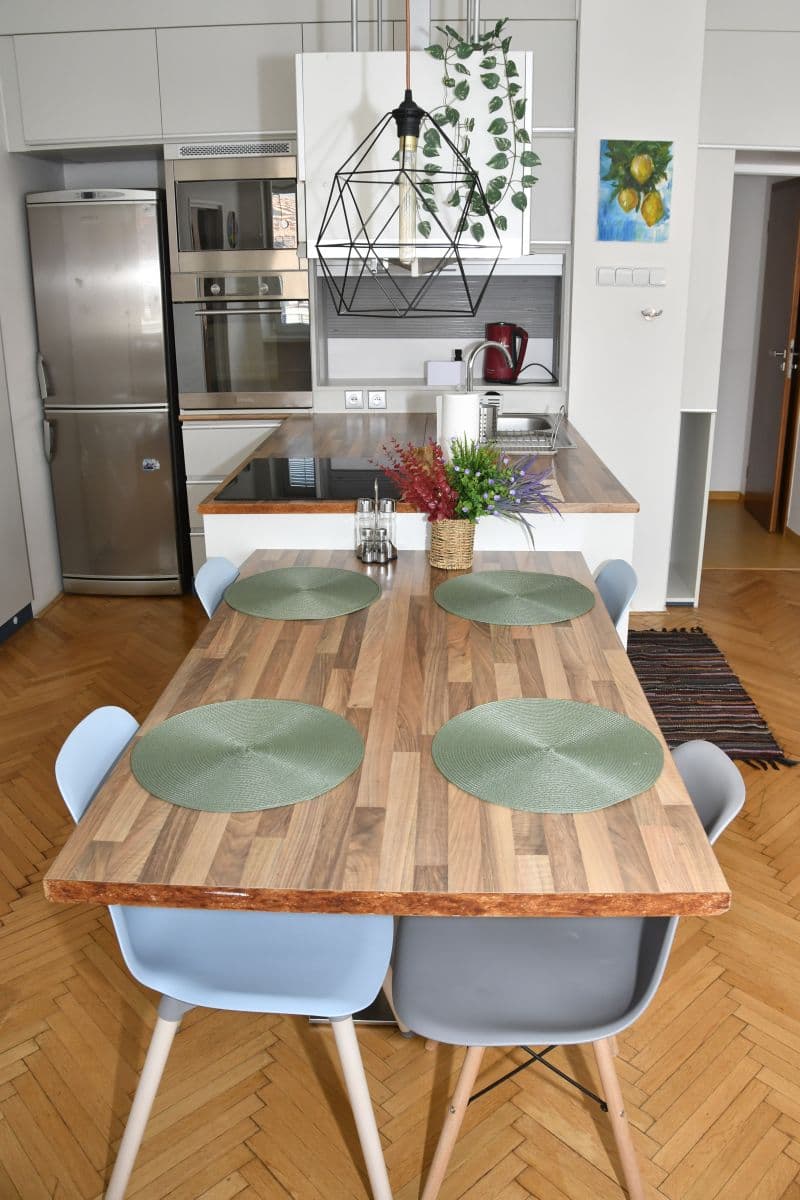 flat to rent, 66 m², Marie Cibulkové, Prague, Prague