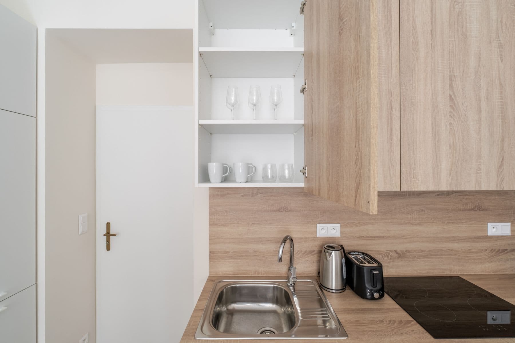 flat to rent, 31 m², Veletržní, Prague, Prague