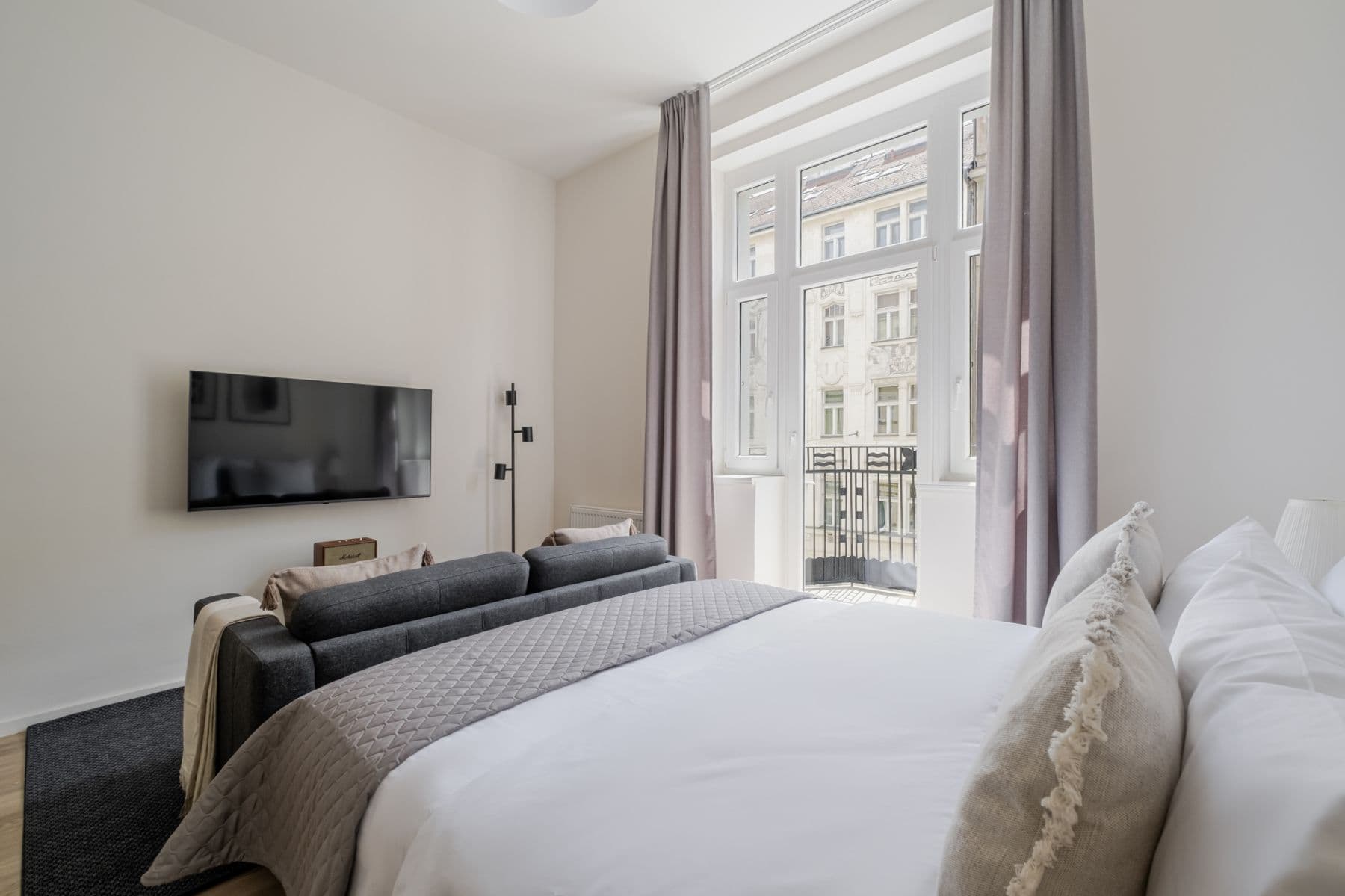 flat to rent, 31 m², Veletržní, Prague, Prague