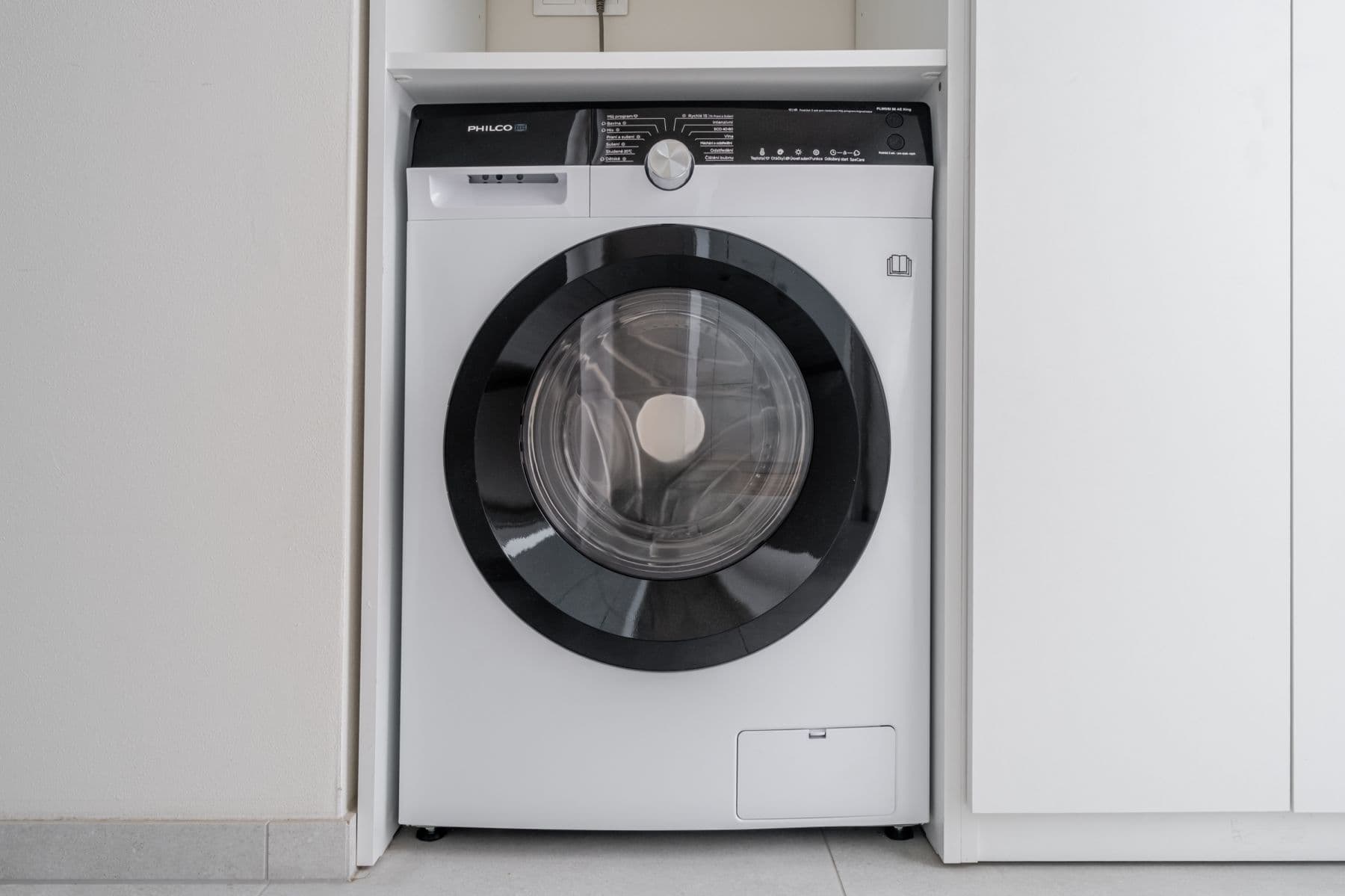 flat to rent, 45 m², Veletržní, Prague, Prague