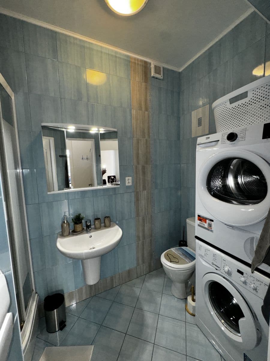 flat to rent, 28 m², Drahobejlova, Prague, Prague