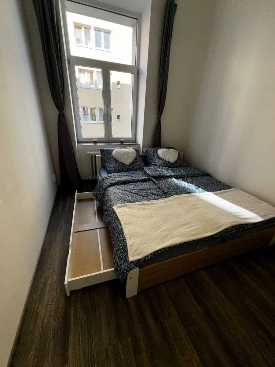 flat to rent, 28 m², Drahobejlova, Prague, Prague