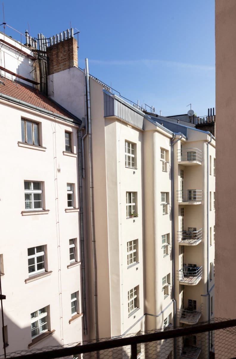 flat to rent, 60 m², Vršovická, Prague, Prague