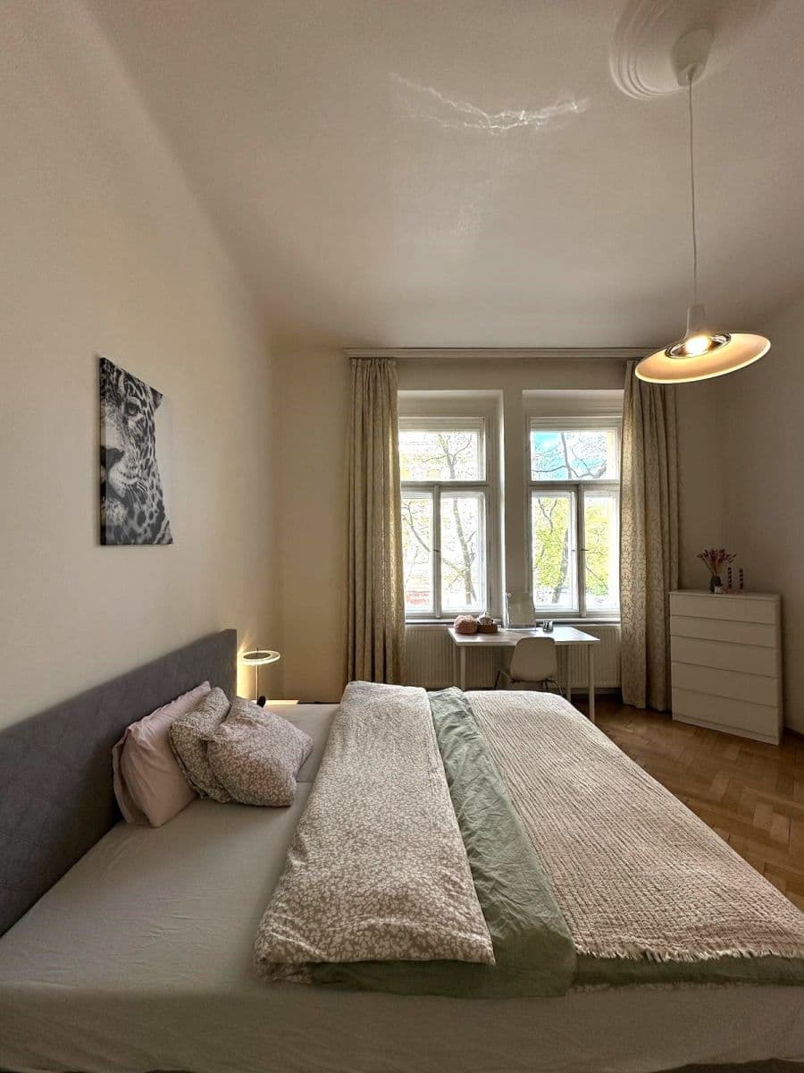 flat to rent, 150 m², Korunní, Prague, Prague