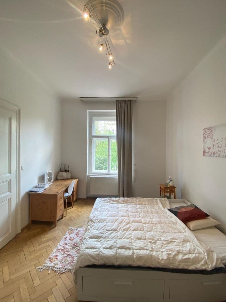 flat to rent, 150 m², Korunní, Prague, Prague