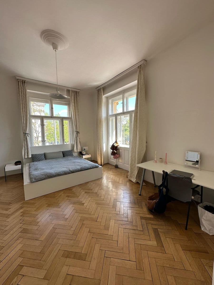 flat to rent, 150 m², Korunní, Prague, Prague