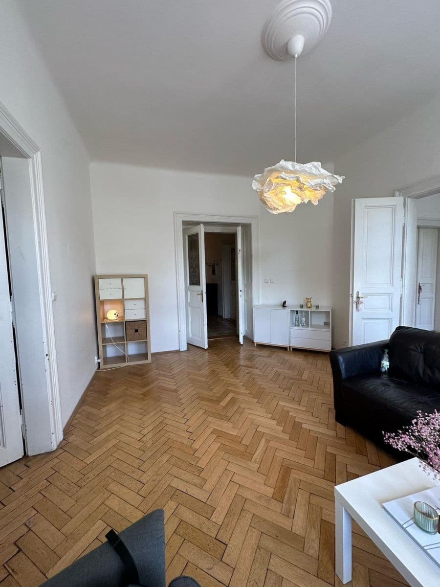 flat to rent, 150 m², Korunní, Prague, Prague