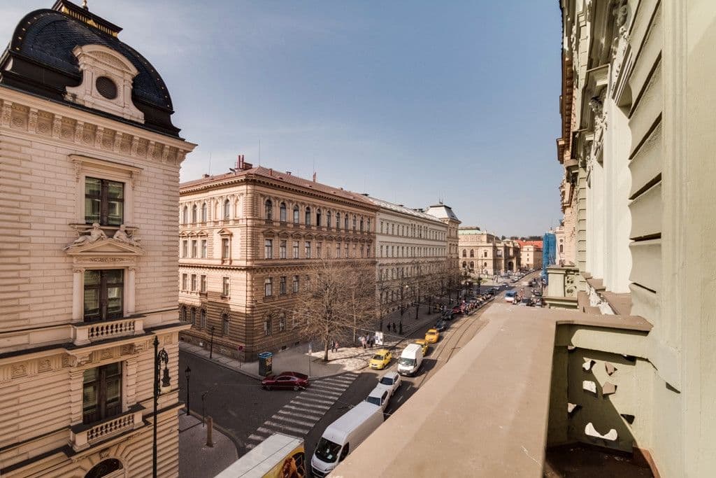 flat to rent, 103 m², Křižovnická, Prague, Prague