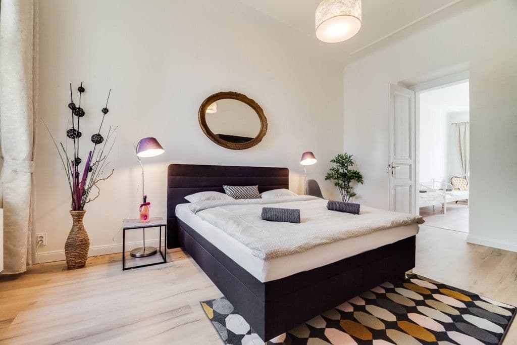 flat to rent, 103 m², Křižovnická, Prague, Prague