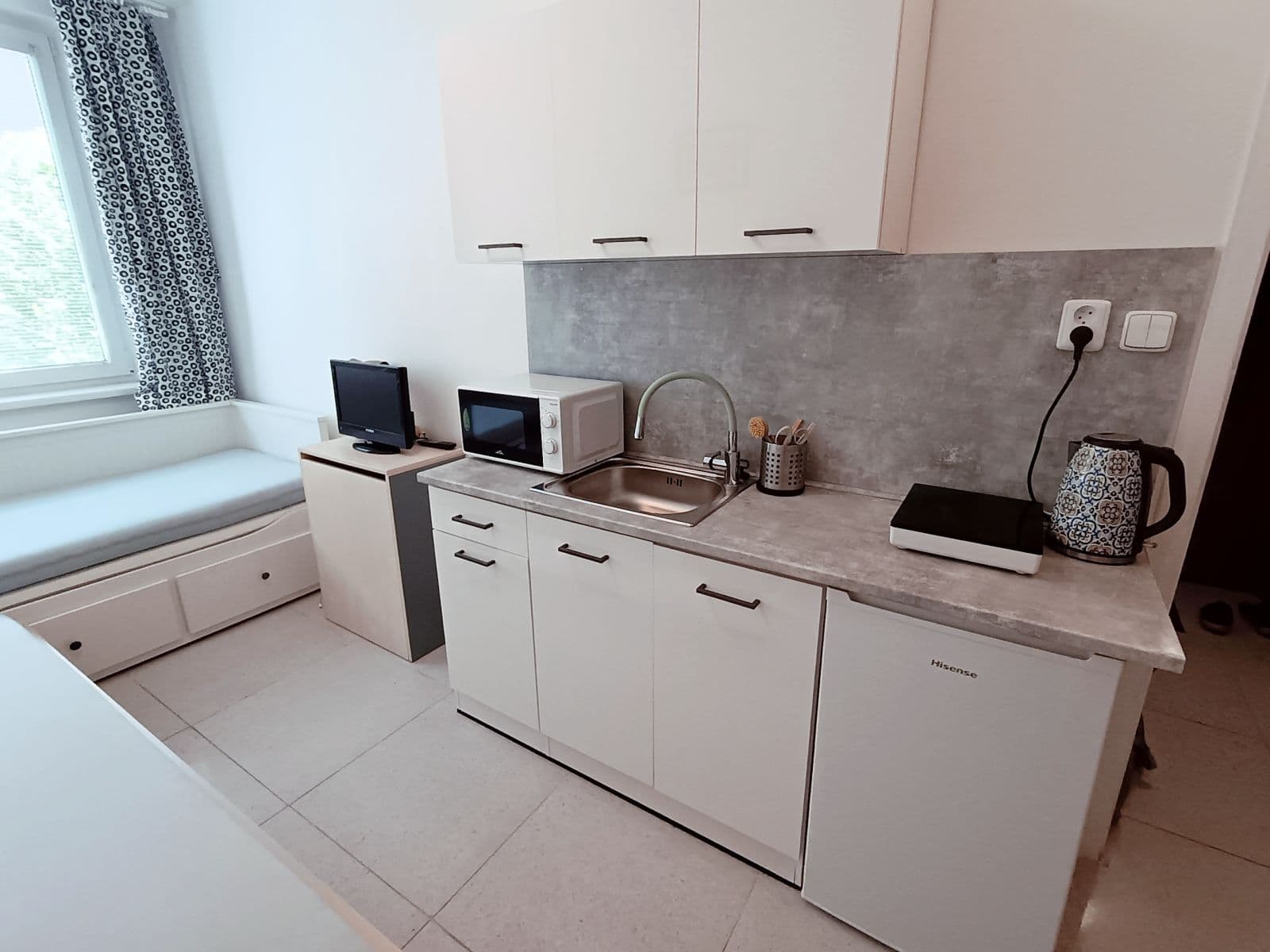flat to rent, 19 m², Krškova, Prague, Prague