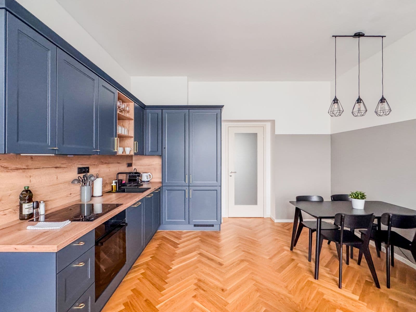 flat to rent, 55 m², Na Výšinách, Prague, Prague