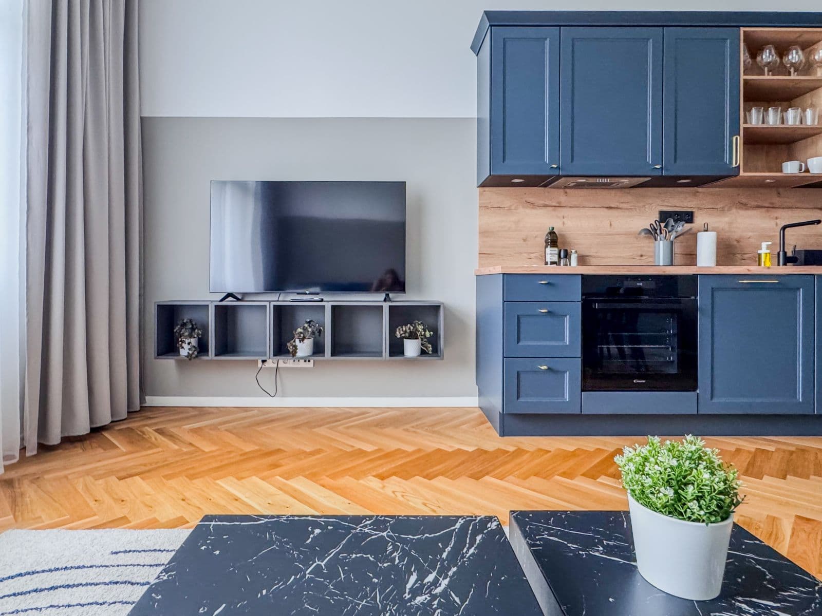 flat to rent, 55 m², Na Výšinách, Prague, Prague