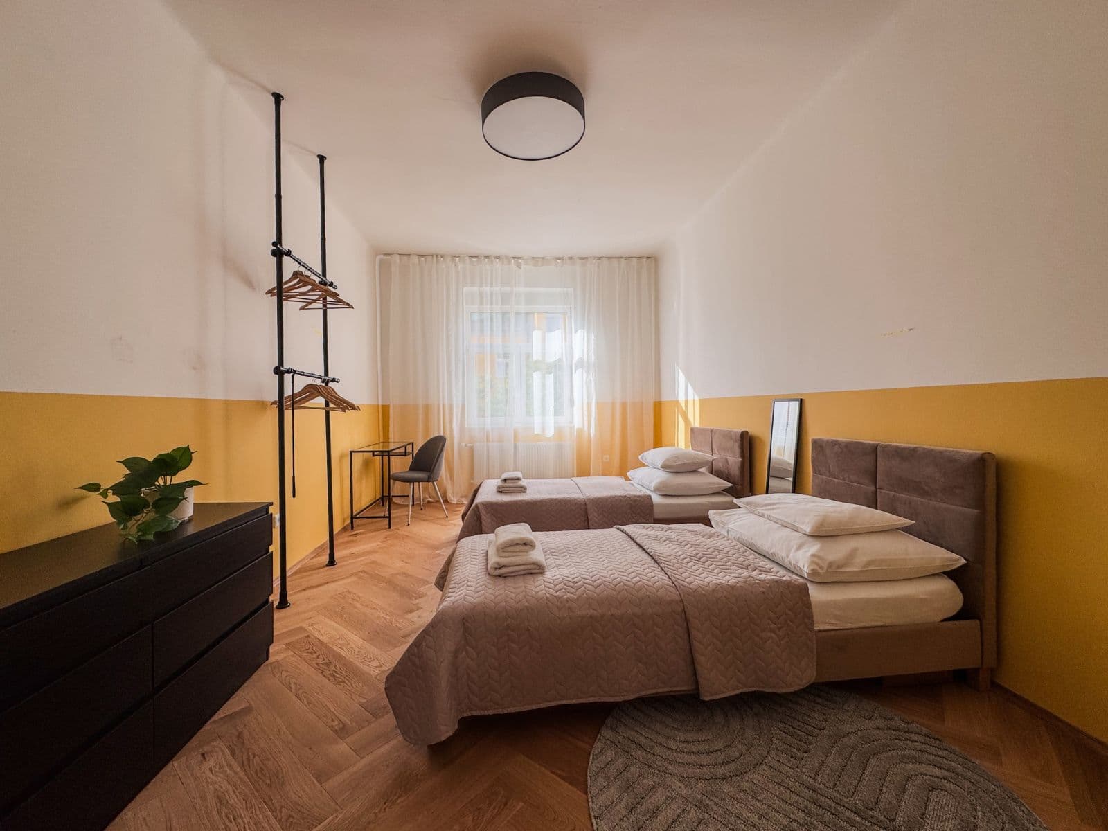 flat to rent, 120 m², Šmilovského, Prague, Prague