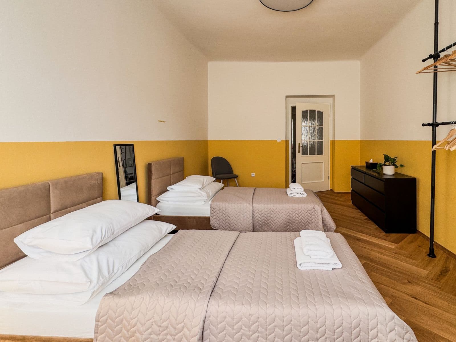 flat to rent, 120 m², Šmilovského, Prague, Prague