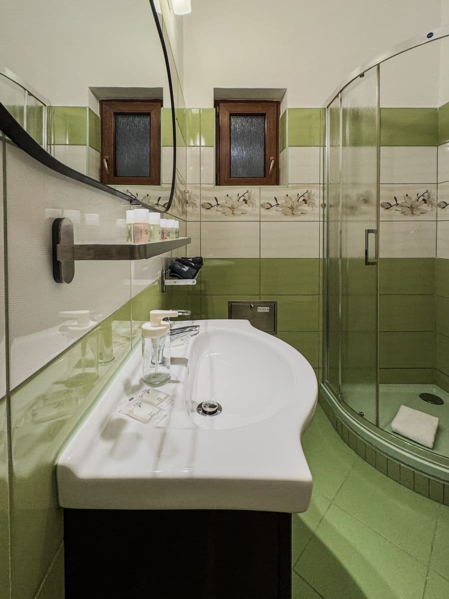 flat to rent, 120 m², Šmilovského, Prague, Prague