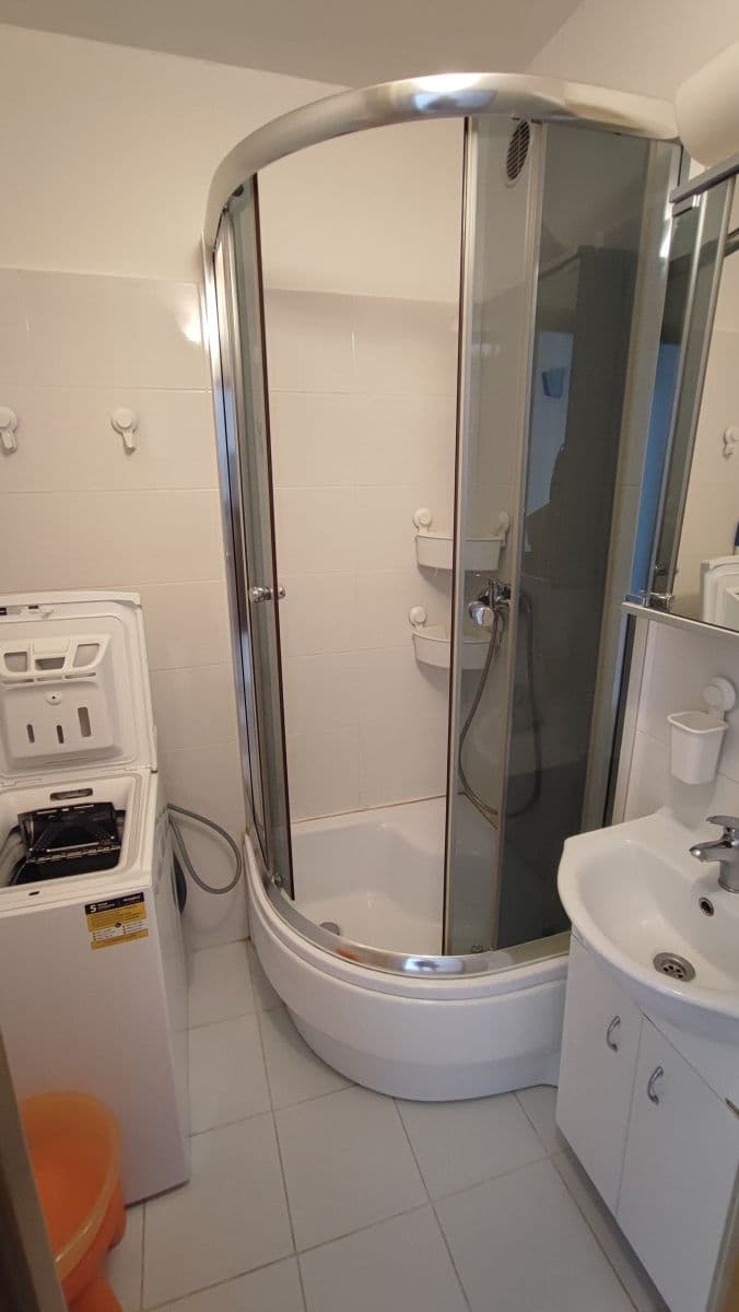 flat to rent, 51 m², Výškovická, Ostrava, Moravskoslezský Region