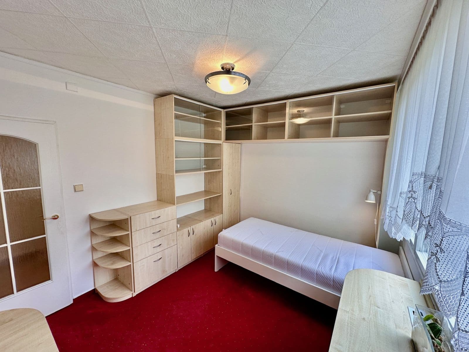 flat to rent, 72 m², Mimoňská, Prague, Prague