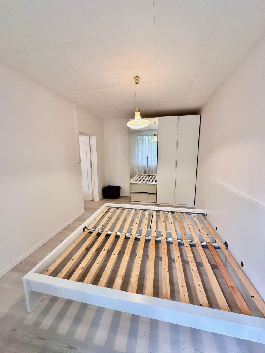 flat to rent, 72 m², Mimoňská, Prague, Prague