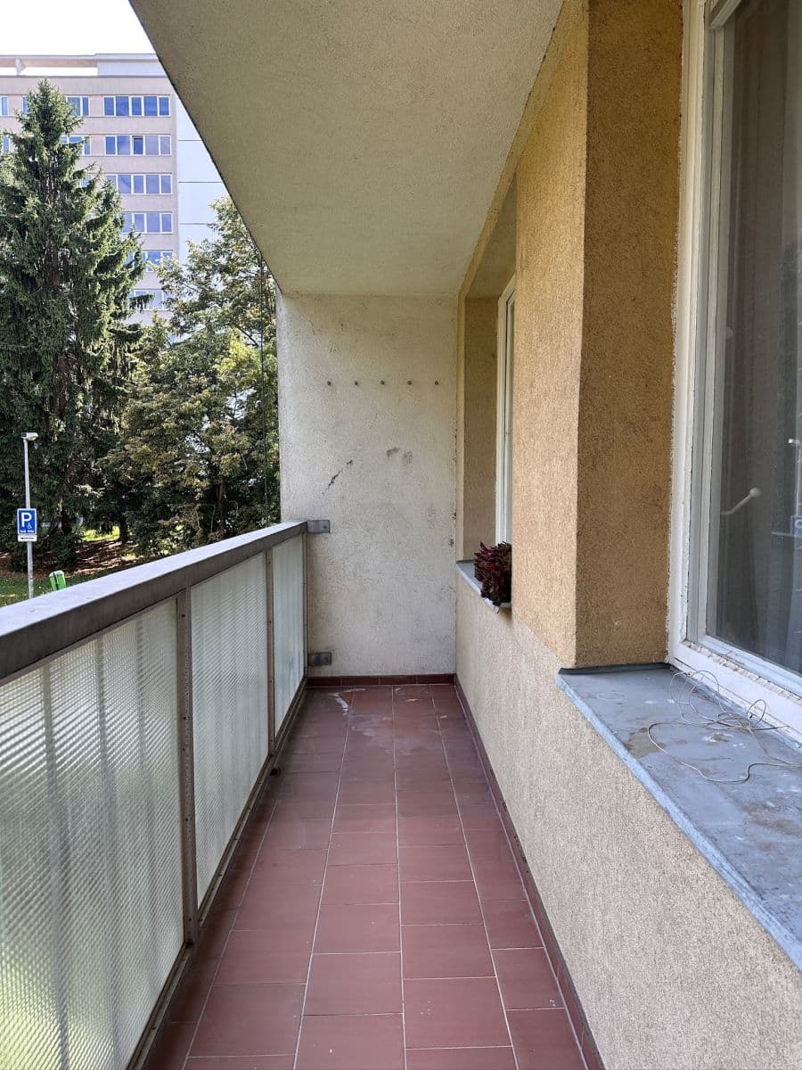 flat to rent, 72 m², Mimoňská, Prague, Prague