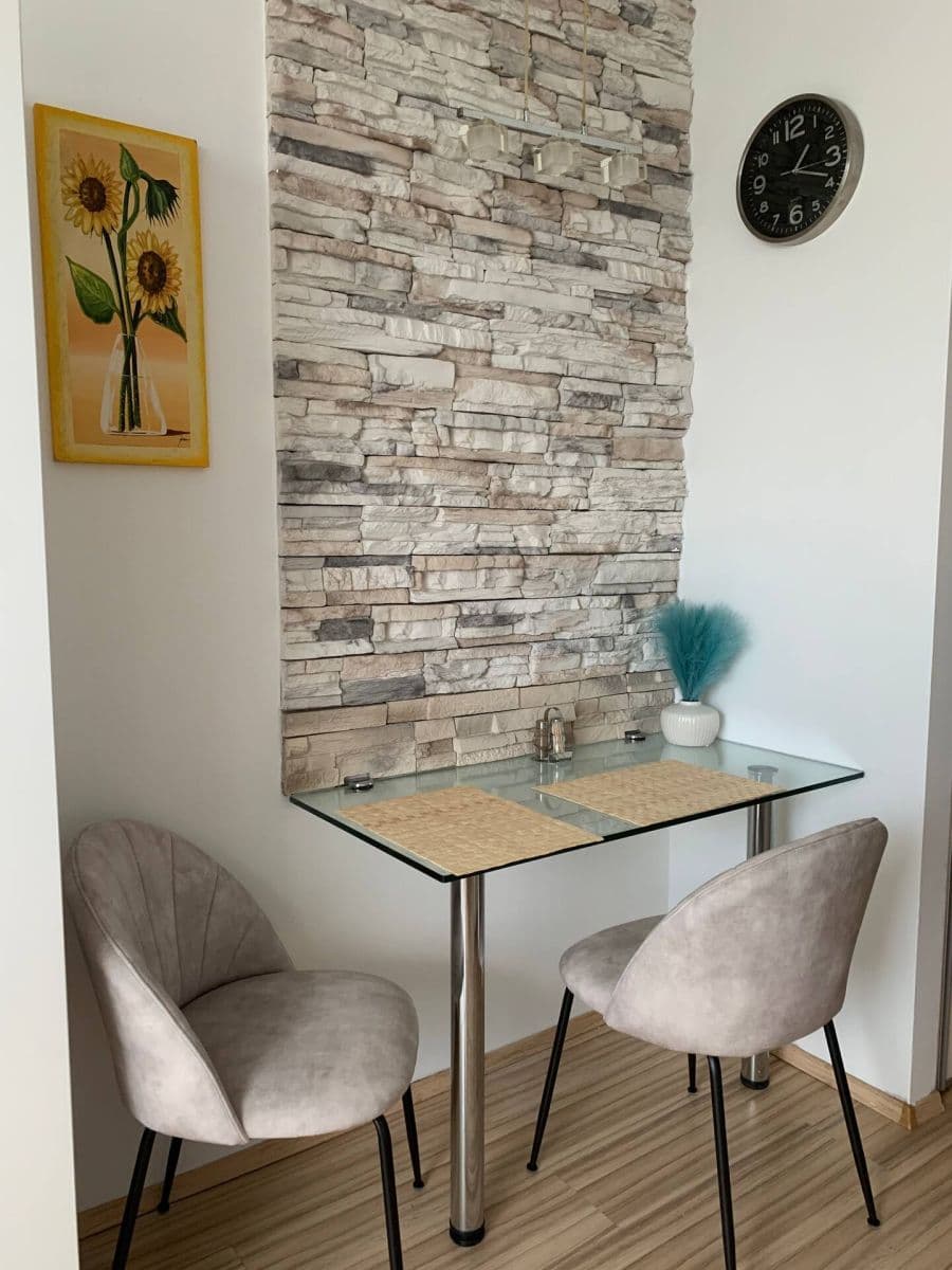flat to rent, 29 m², Šustekova , č.p., Petržalka, Bratislavský Region