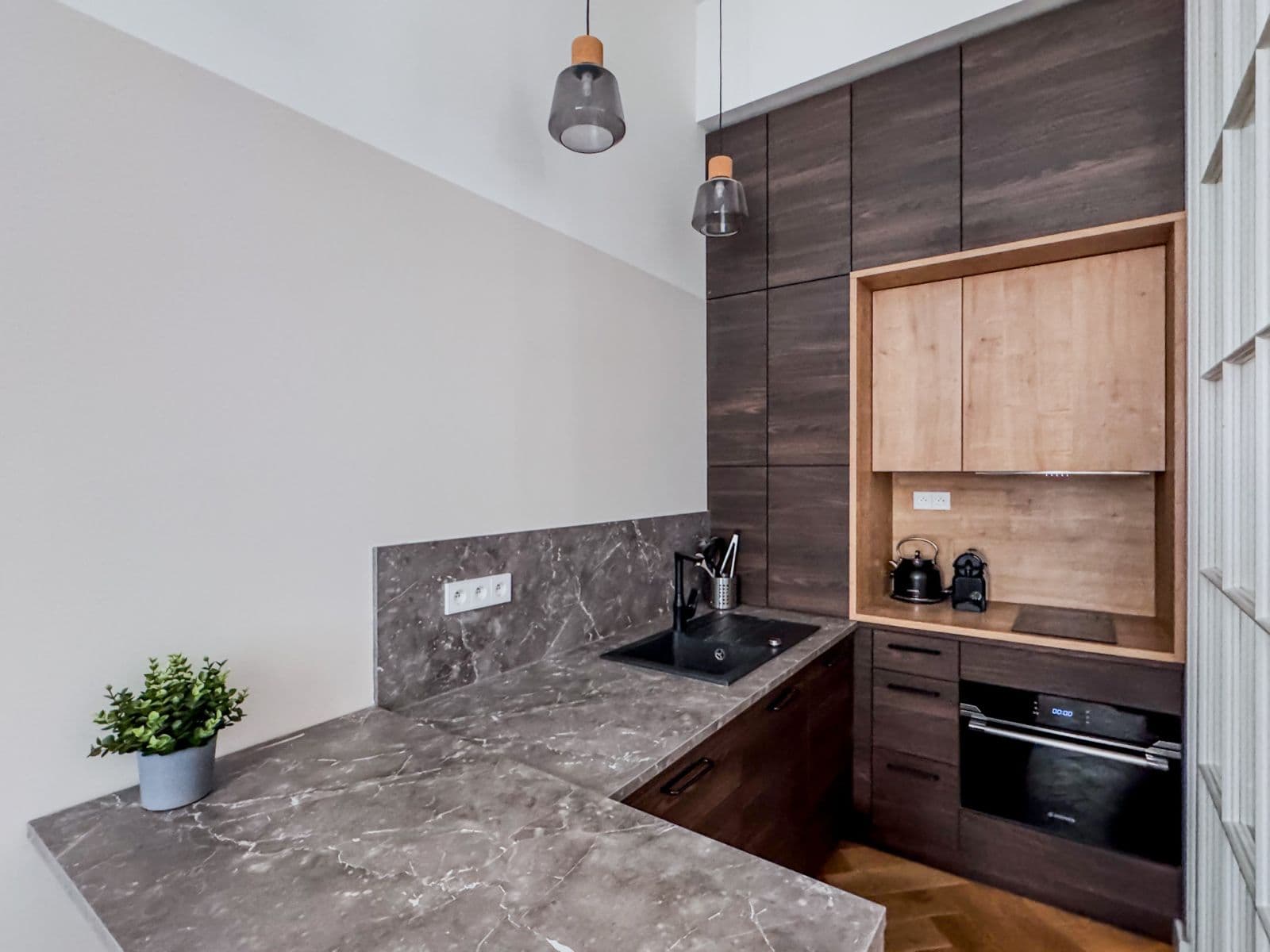 flat to rent, 40 m², Dlážděná, Prague, Prague