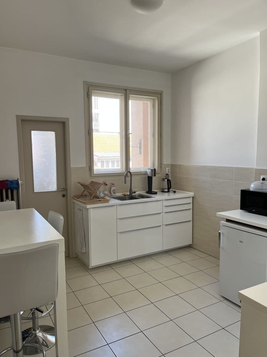 flat to rent, 117 m², Plzeňská, Prague, Prague