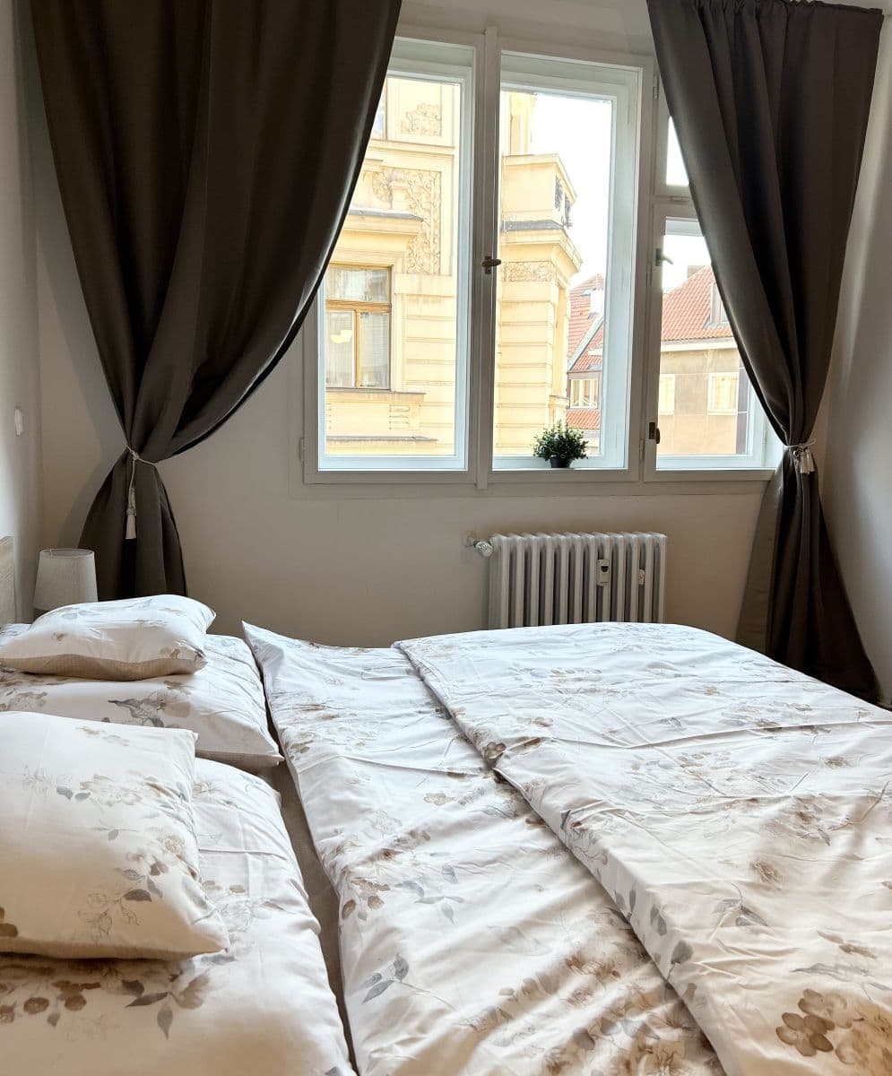 flat to rent, 38 m², Dlouhá, Prague, Prague