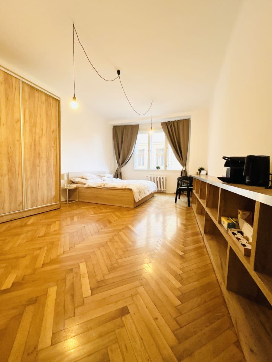 flat to rent, 38 m², Dlouhá, Prague, Prague