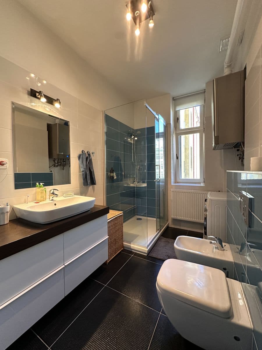 flat to rent, 60 m², Benátská, Prague, Prague