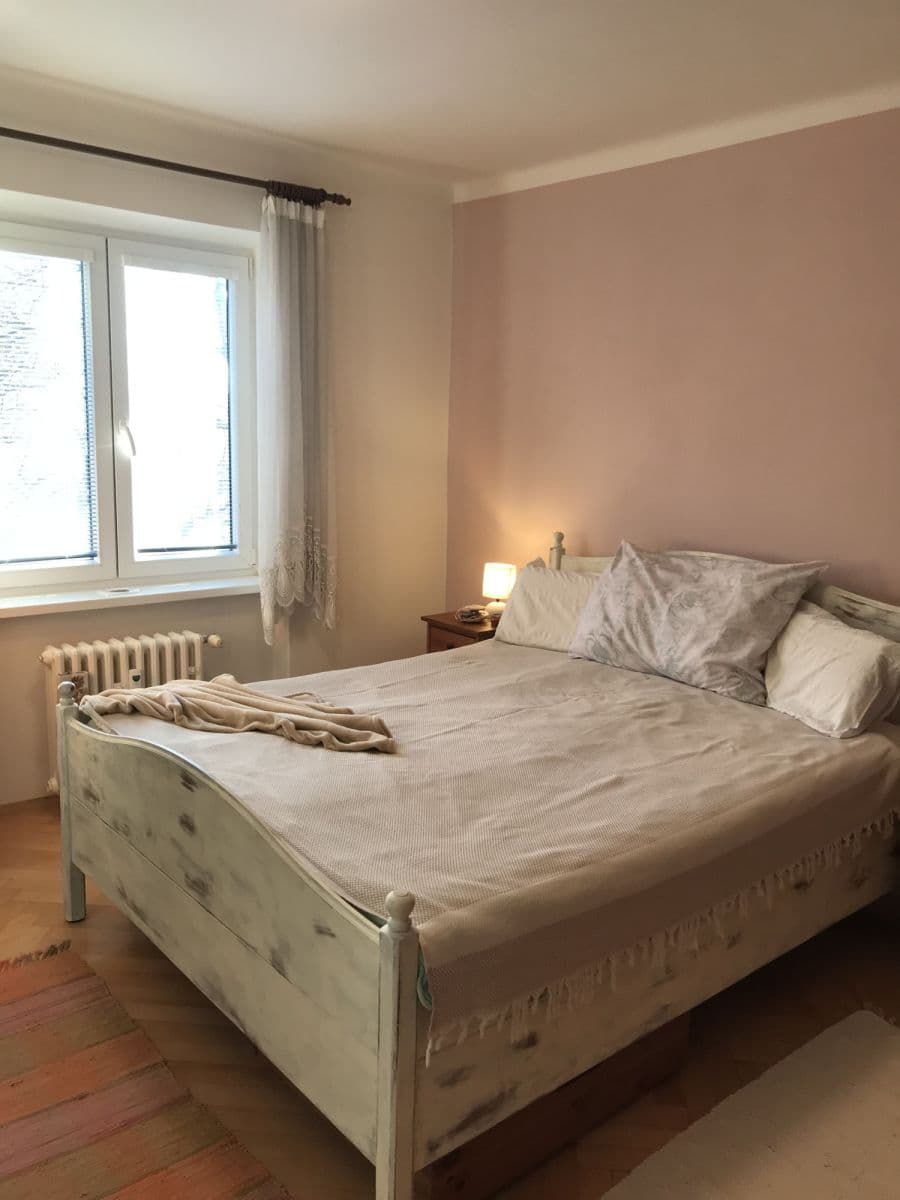 flat to rent, 47 m², Jerevanská, Prague, Prague