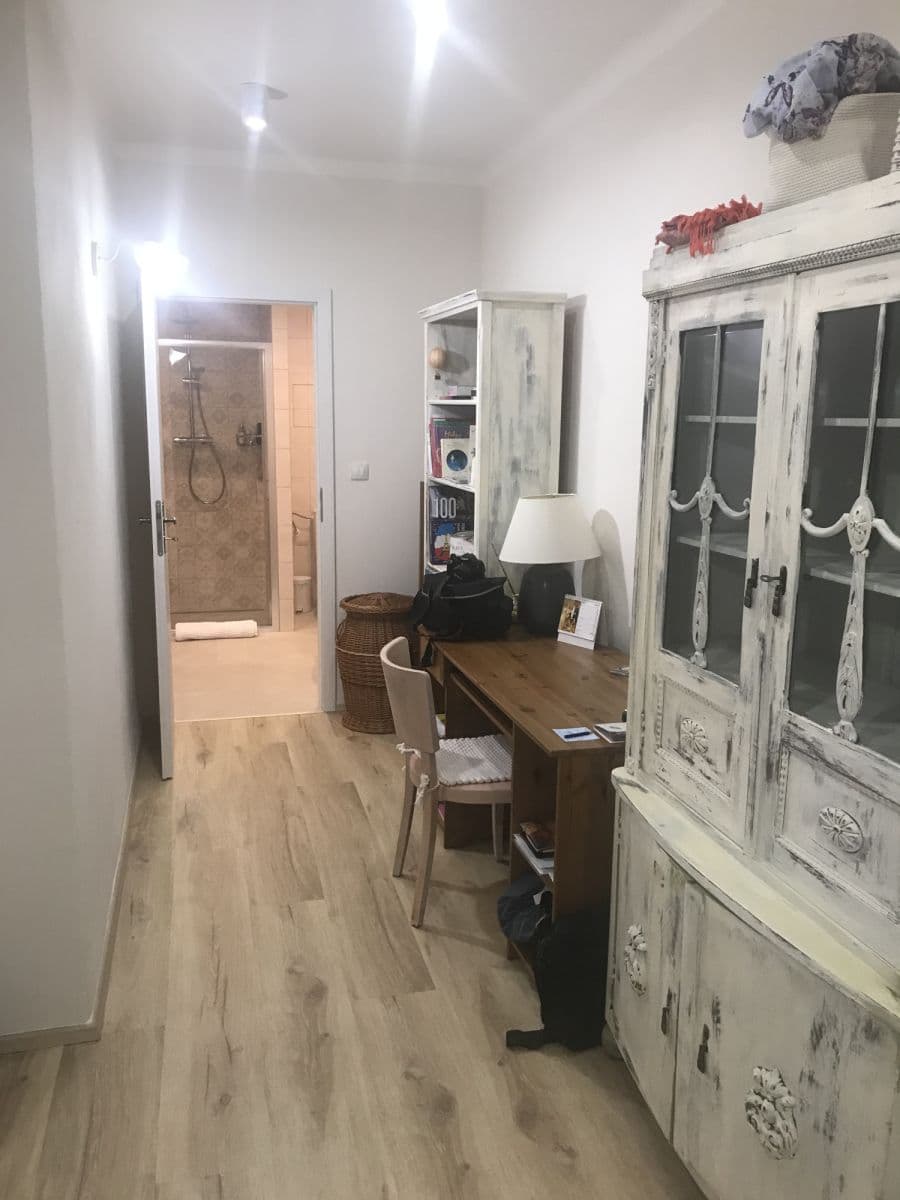 flat to rent, 47 m², Jerevanská, Prague, Prague