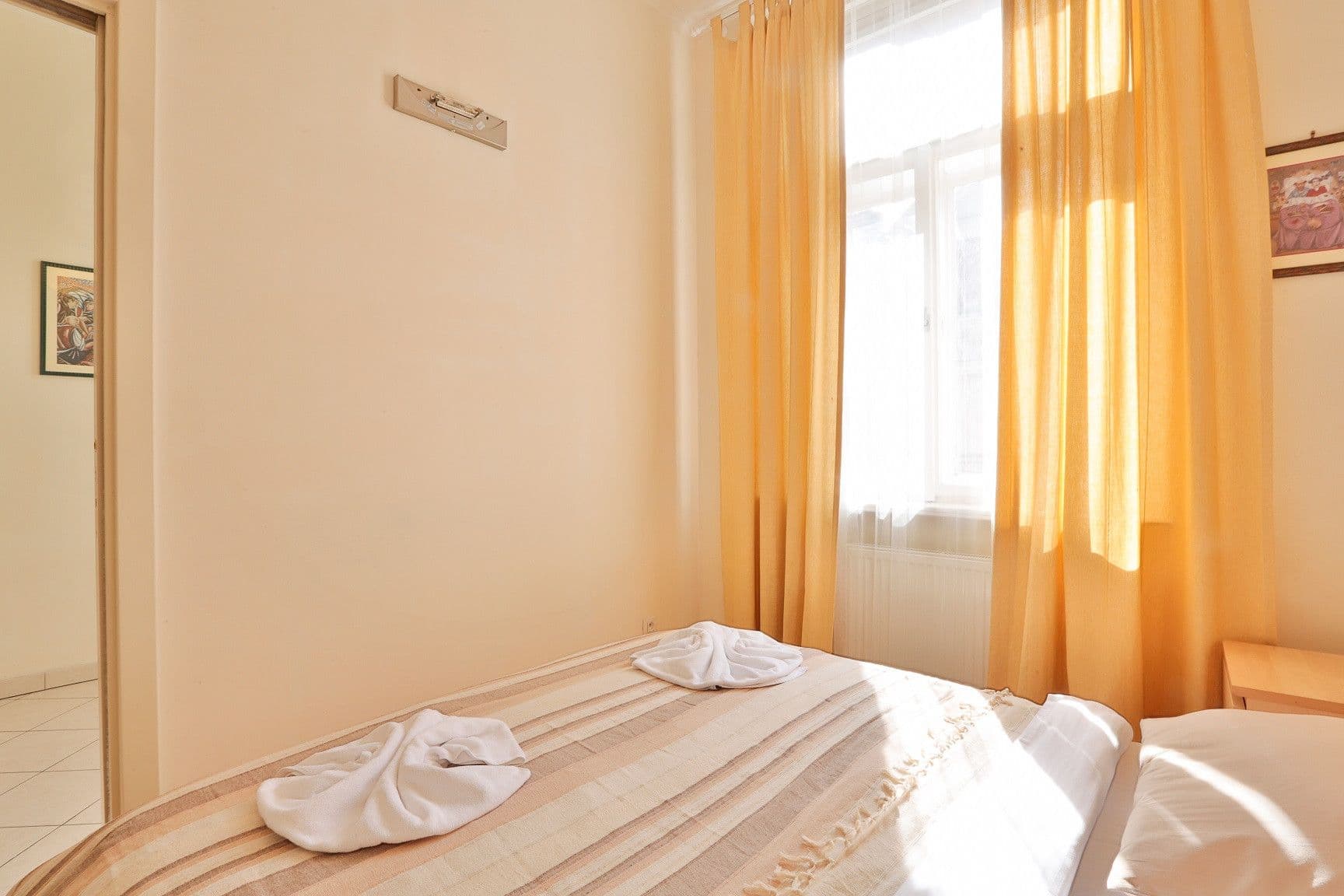 flat to rent, 43 m², Tyršova, Prague, Prague
