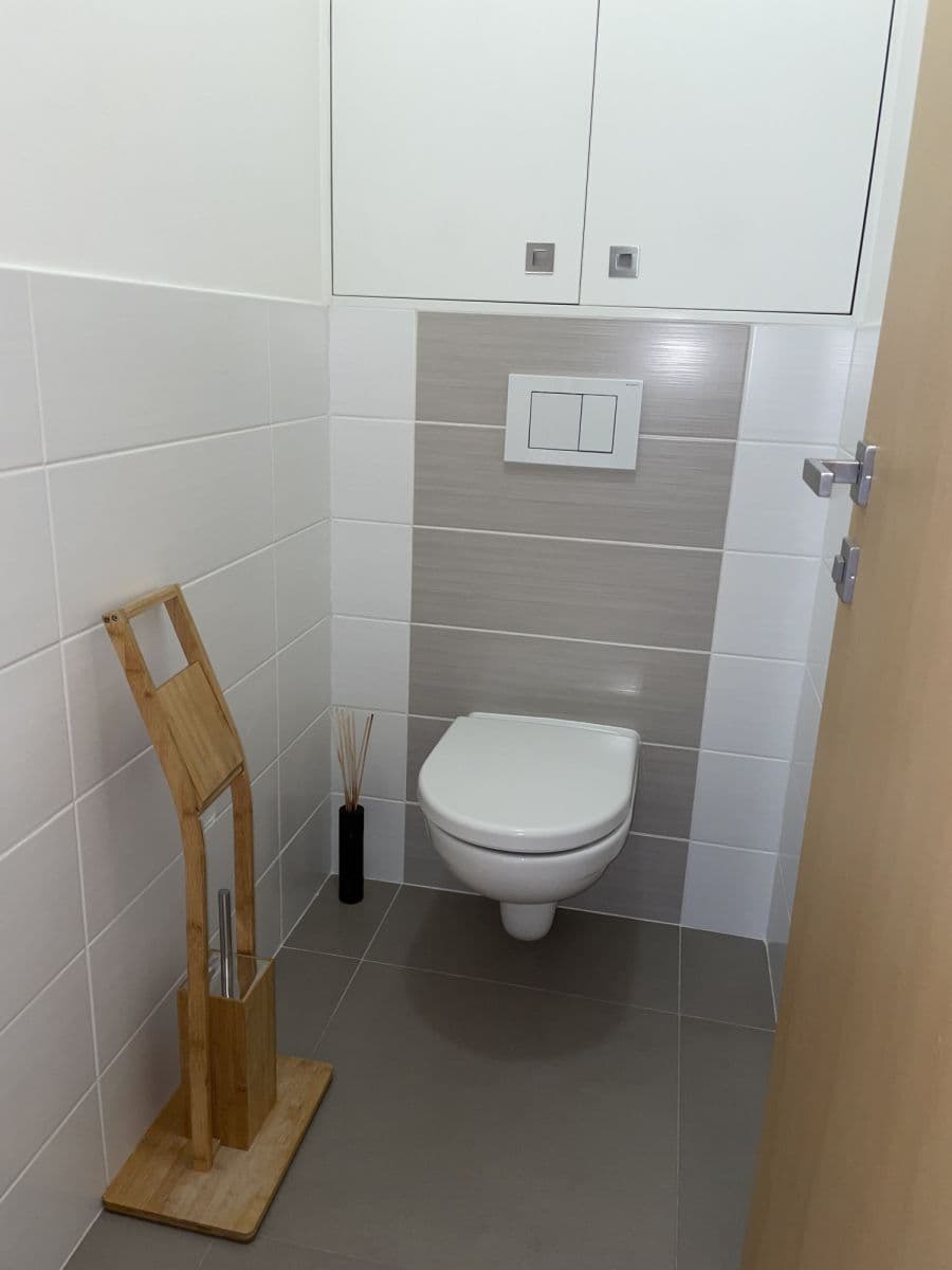 flat to rent, 60 m², Národní obrany, Prague, Prague