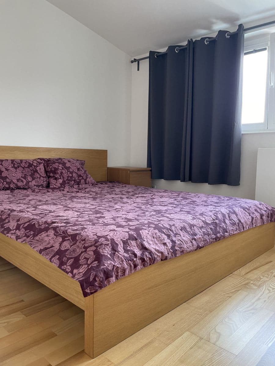 flat to rent, 60 m², Národní obrany, Prague, Prague