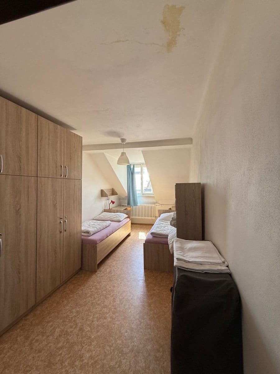 flat to rent, 297 m², Lublaňská, Prague, Prague