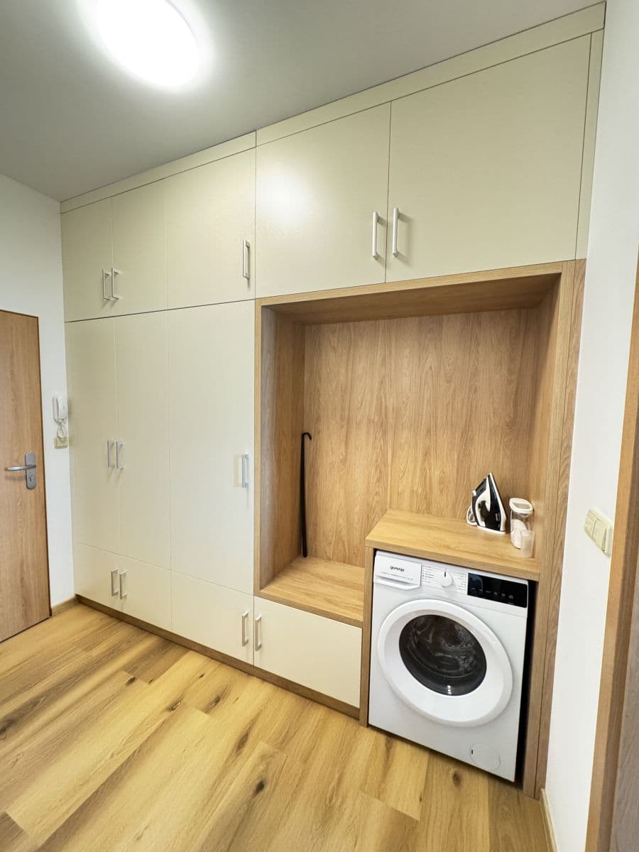 flat to rent, 31 m², Zbraslavská, Prague, Prague