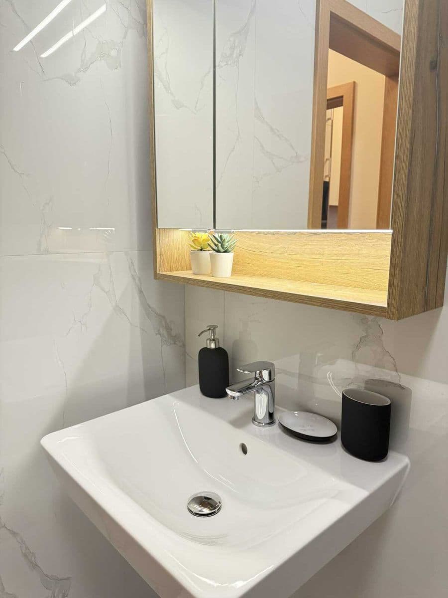 flat to rent, 43 m², Zbraslavská, Prague, Prague
