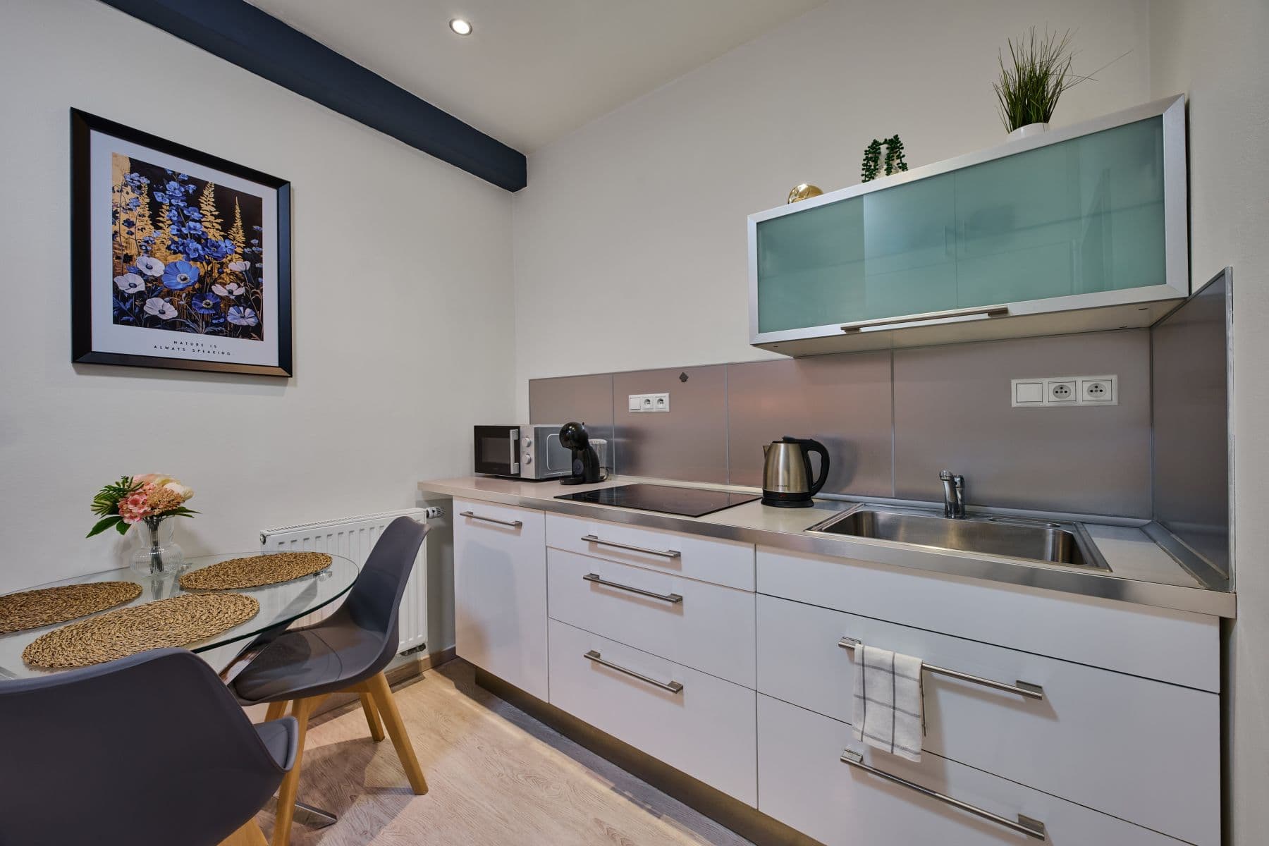 flat to rent, 30 m², Mostecká, Prague, Prague